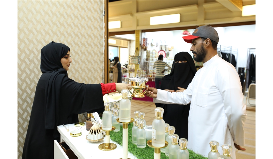 Ministry of Community Development Empowers 240 Productive Emirati Families to Manage Micro-Projects